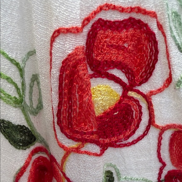Embroidered Floral Button-Front Women’s Top in White with Red & Yellow Flowers - Picture 8 of 10